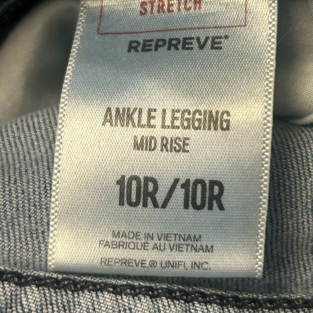 Express Repreve Women’s‎ Distressed Mid Rise Ankle Legging Jeans 10R